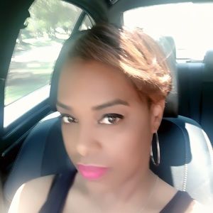 Meet your Posher, Danecia